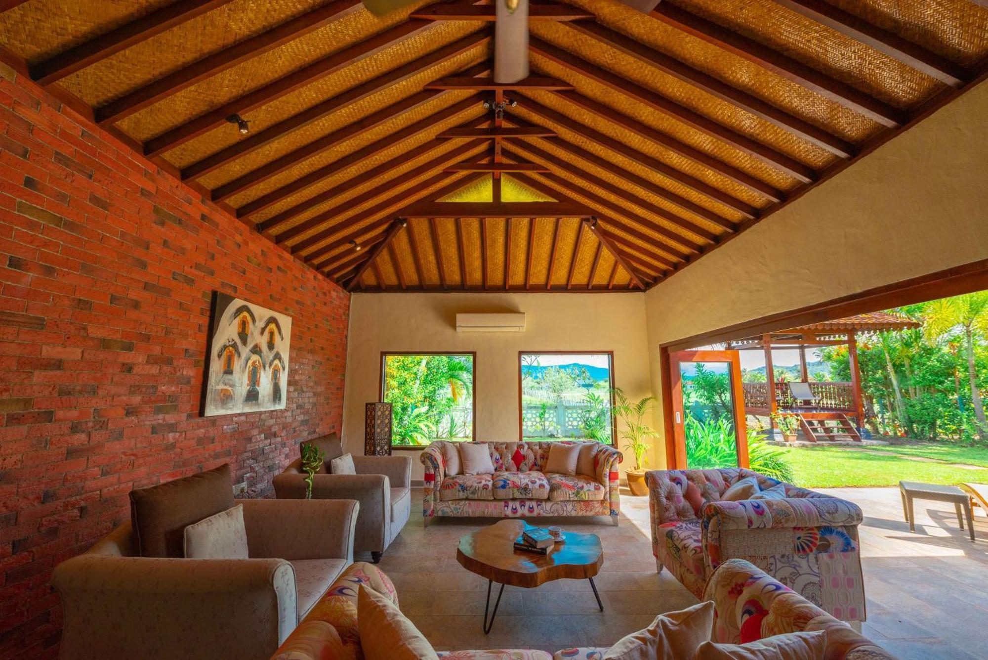 Limasan Villa Langkawi Pantai Cenang  Zimmer foto